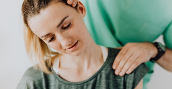 The Link Between Neck Pain and Balance Issues